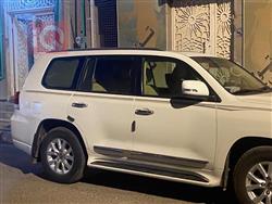 تويوتا لاندكروزر